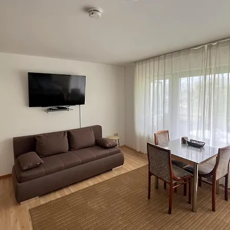 Apartment Aussicht 1 *